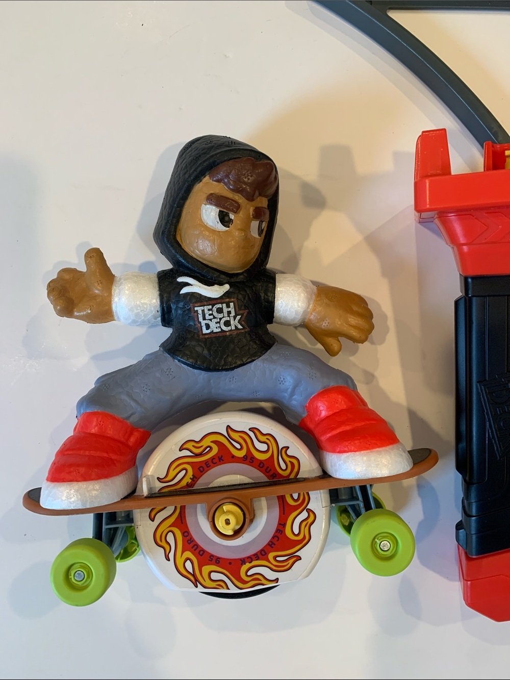 Tech Deck Shred N’ Blast Sk8board Launcher, Dude and Ramp Support Brackets